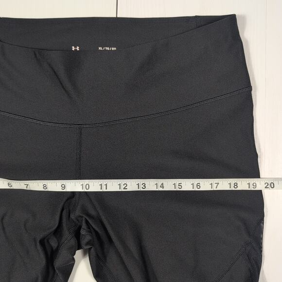 Under Armour Women’s XL Black HeatGear Compression Mesh Panel Cropped Leggings - Picture 5 of 9